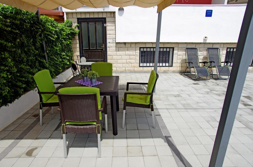 פודסטראנה Apartments Armonia מראה חיצוני תמונה