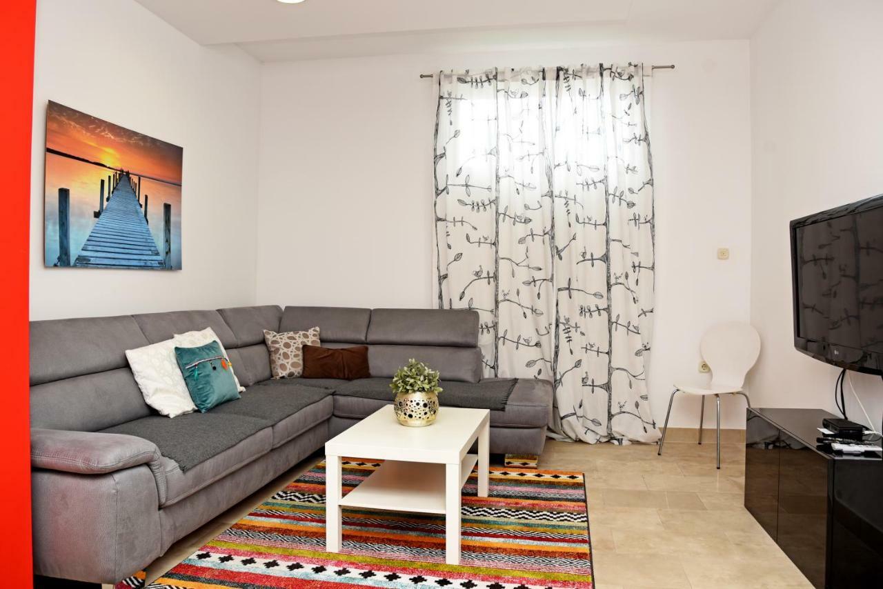 פודסטראנה Apartments Armonia מראה חיצוני תמונה